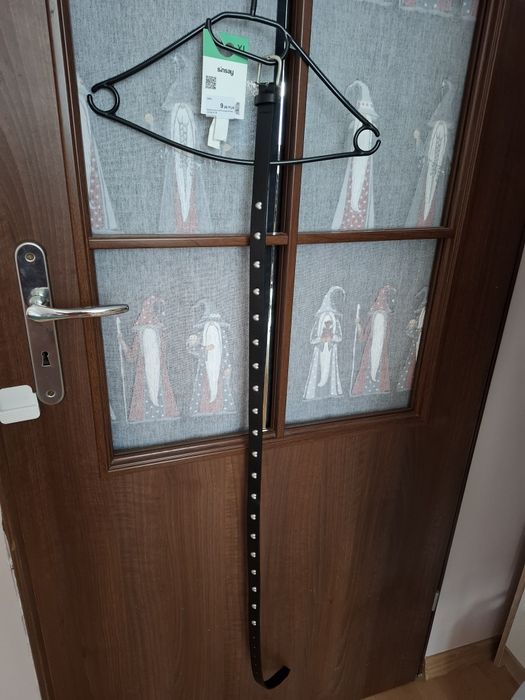 Czarny pasek sinsay XL 121 cm w serduszka
