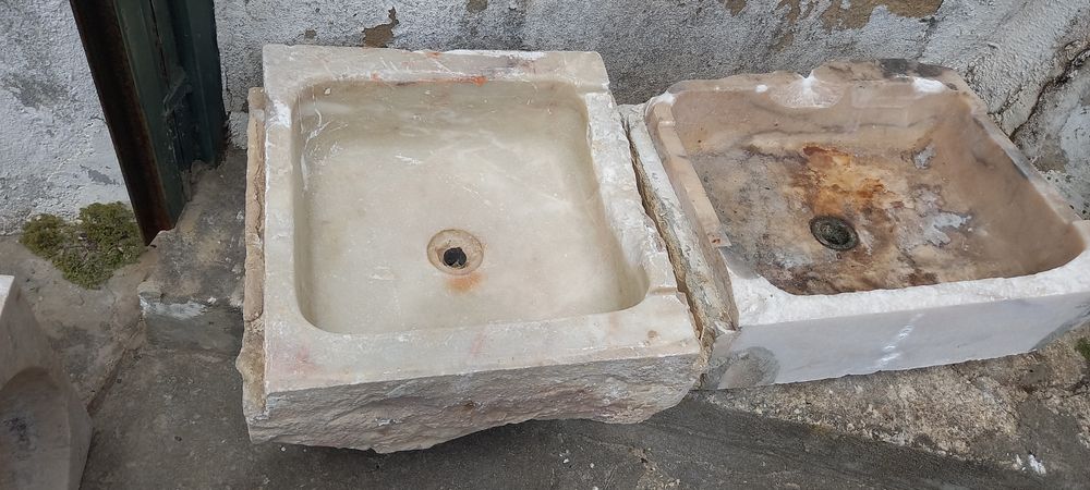 Pias Usadas em Pedra