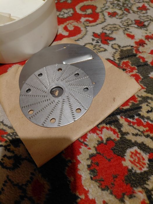 Соковыжималка Росинка