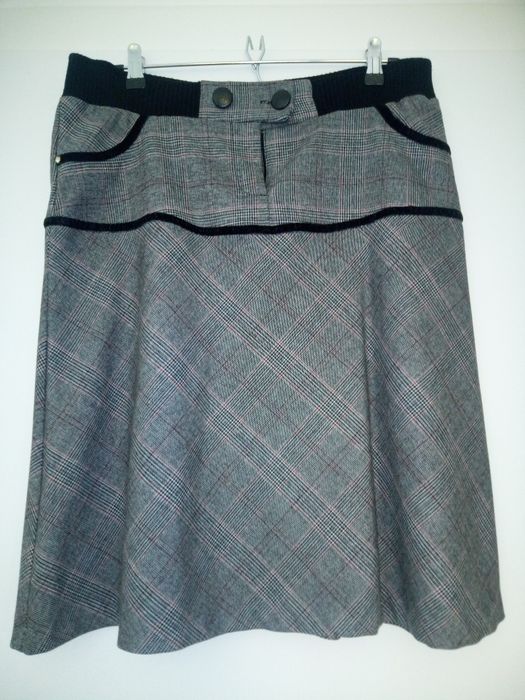 Miękka wygodna spódnica ciążowa ze ściągaczem włoska Piena w kratkę XL