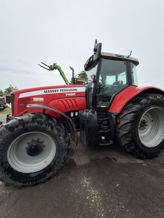 Ciagnik Rolniczy Massey Ferguson 7490