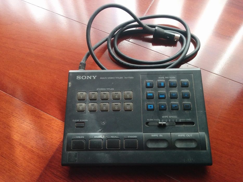 Teclado Sony Multi-Video Titler XV-T550