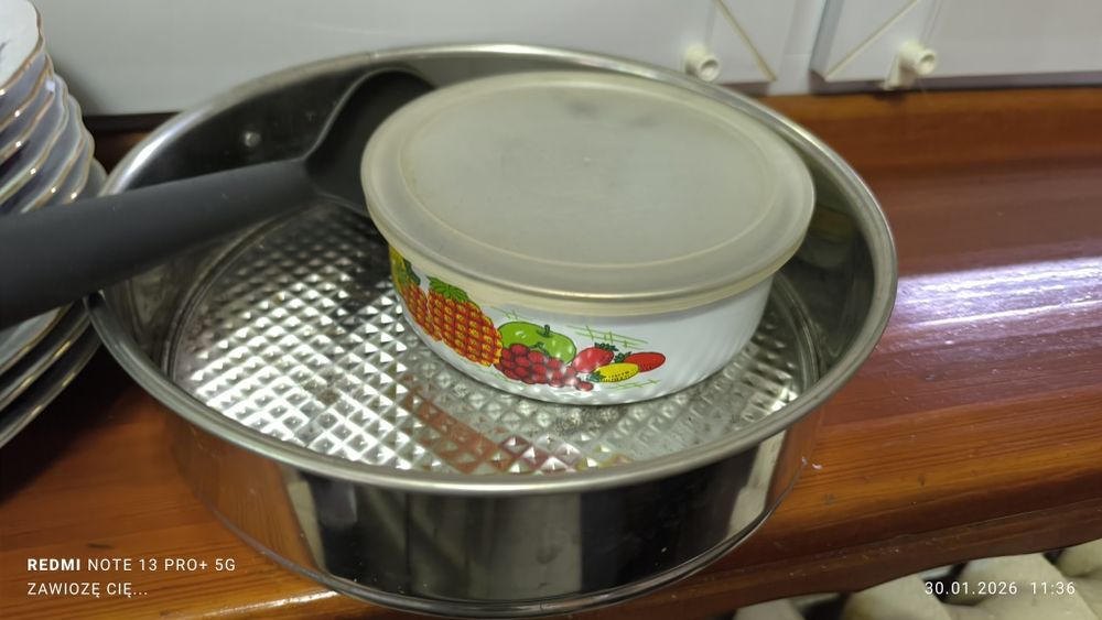 Talerze niekompletne