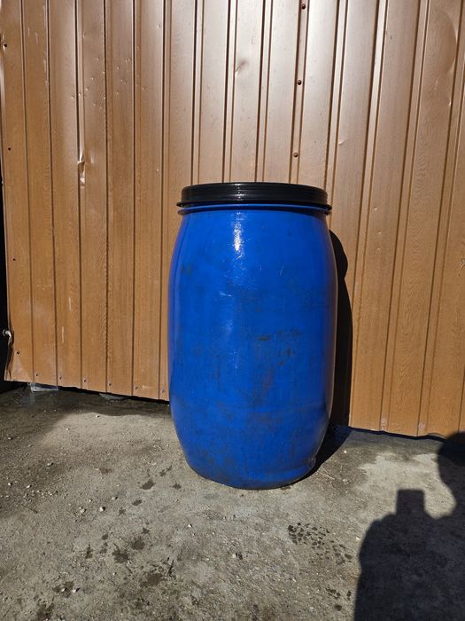Sprzedam beczki 120 l i 160 litrów