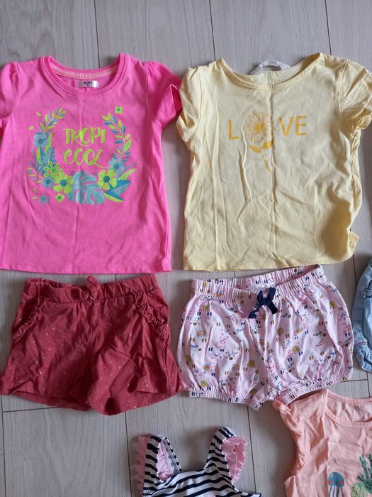 Spodenki, koszulki 92