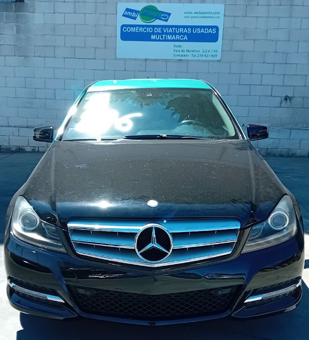 Para peças MERCEDES-BENZ Classe C (W204)