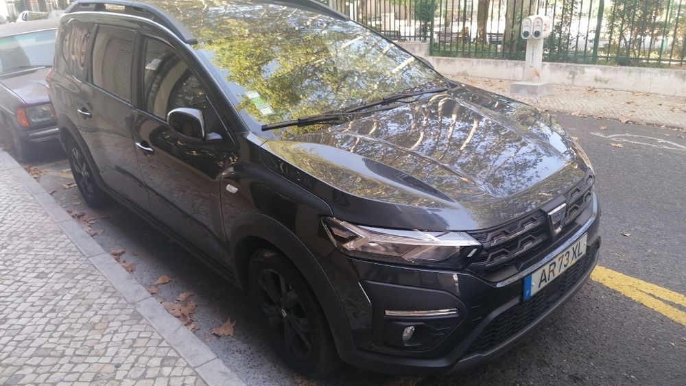 Jogger 2022 7 lugares  gpl/gasolina Motor avariado.