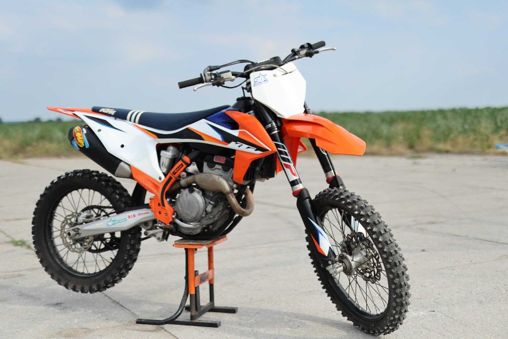 KTM