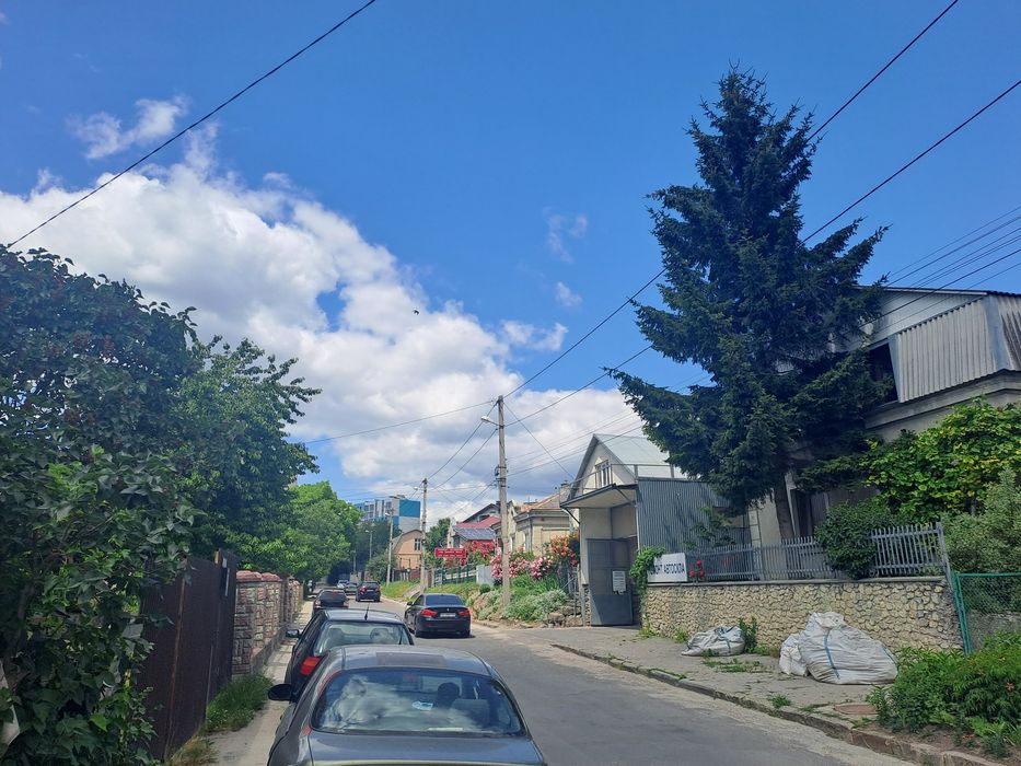 Продаж земельної ділянки під забудову поблизу центру Тернополя