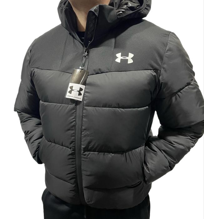 Куртка мужская зимняя на халлофайбере , класная молель , легкая и тепл