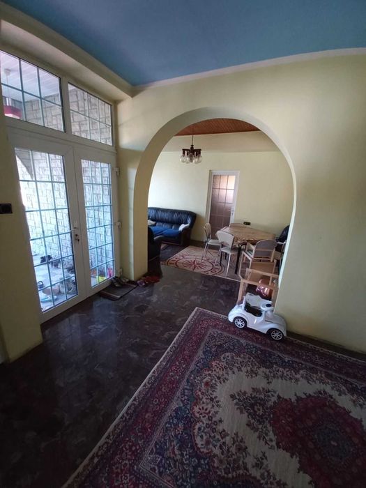 Продаж приватного будинку