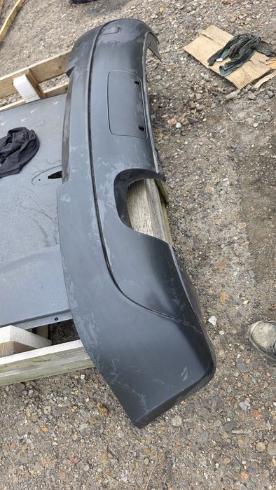 Spojler dokładka zderzaka vw golf 5 V gti zaślepka na hak