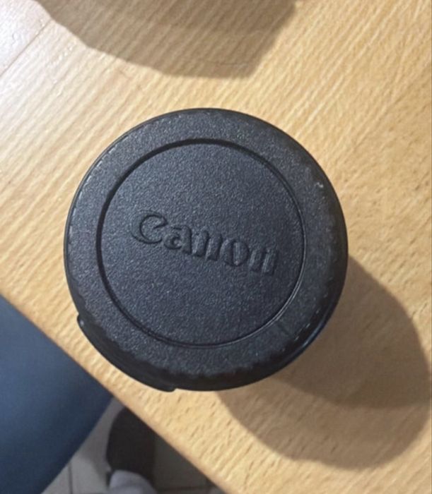 Objetiva Canon EFS  18-55