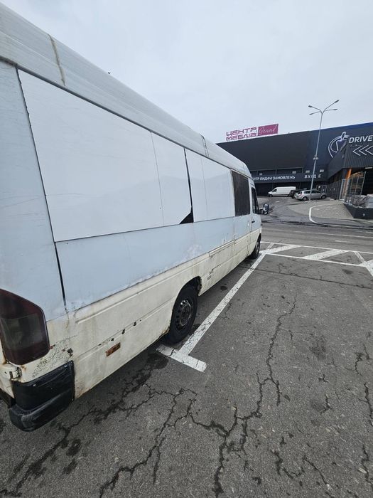 Продам спрінтер 313 2003 рік 2500$