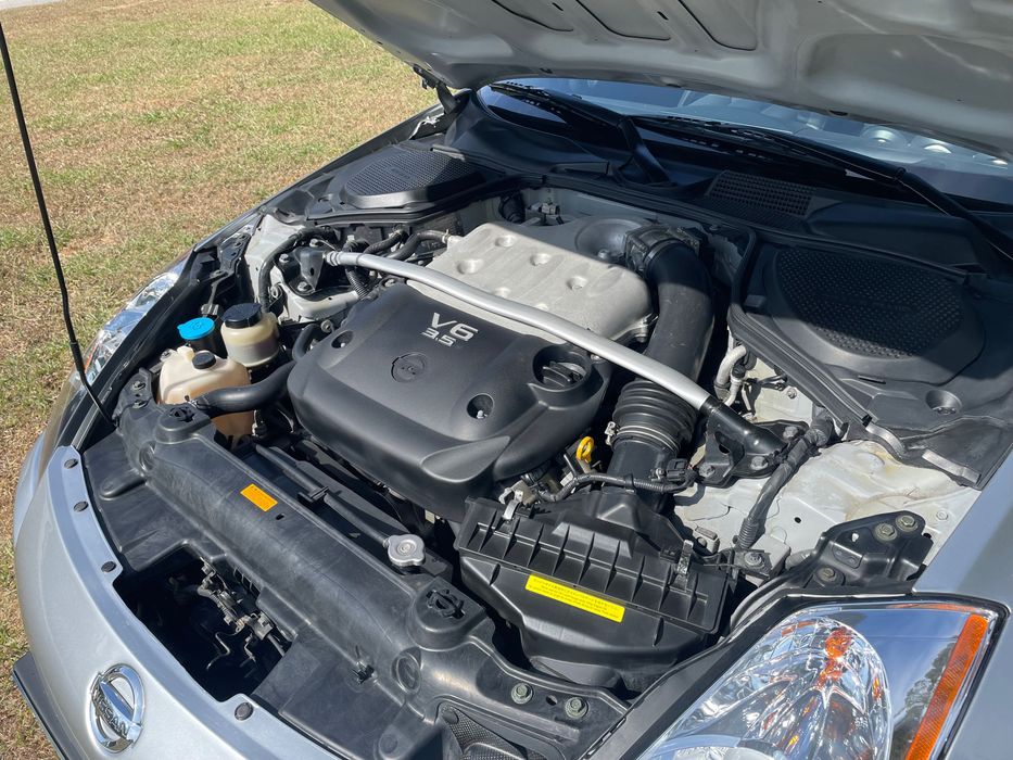 Nissan 350 Z — fotografia 8