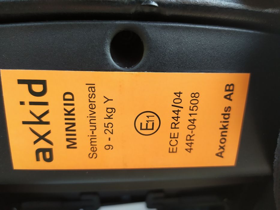 Fotelik AXkid Minikid