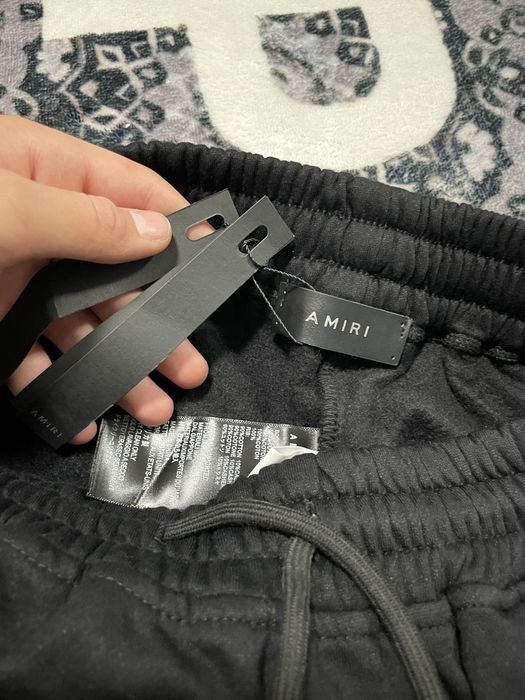 Шорти amiri.