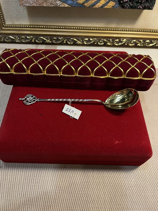 Ложка серебряная( позолота) Таллин  СССР  916’ звезда - новая