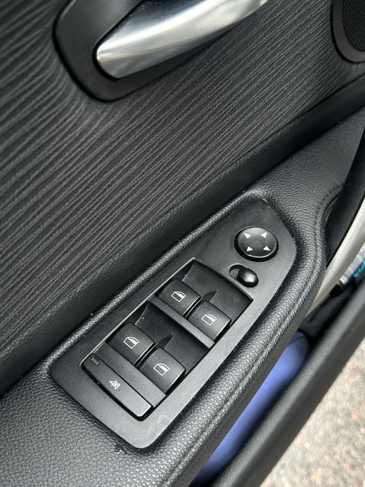 BMW 116i 2.0 бензин