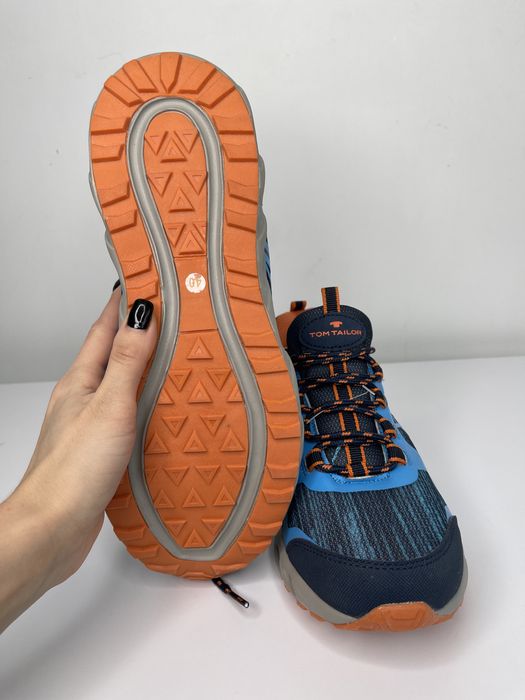 Кросовкі зимні 26см tom taailor 41 розмір gortex