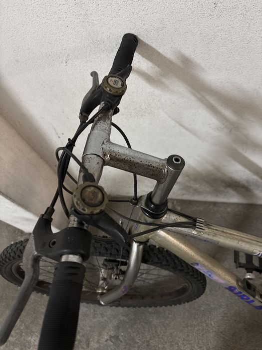 Bicicleta Shimano Sirla 2000
