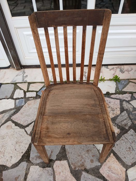 2 cadeiras madeira OLAIO - com história