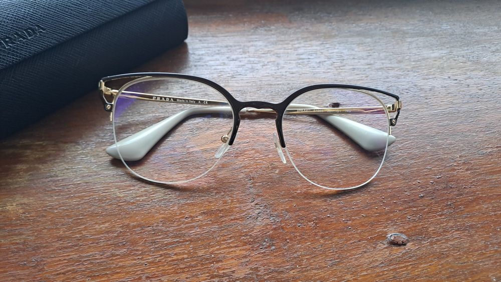 Móldura/ armação de óculos Prada