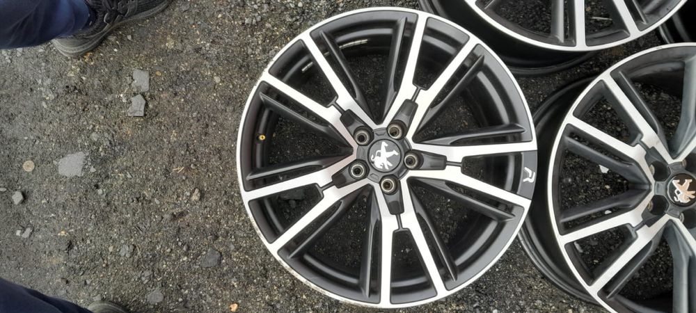 Felgi Peugeot RCZ R