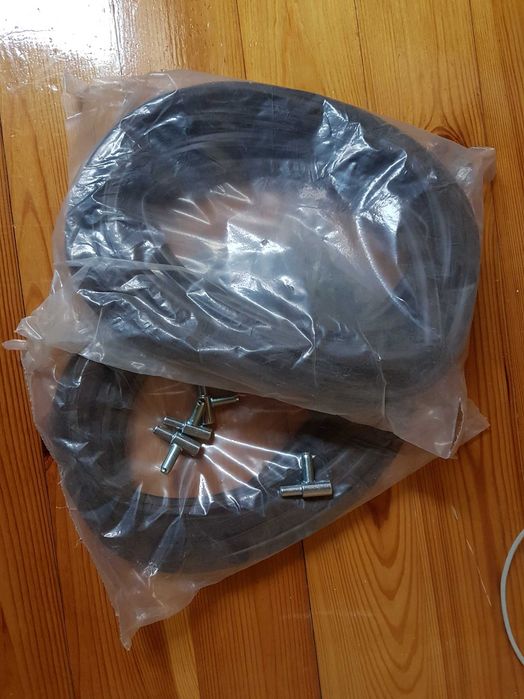 Sprzedam ościeżnice metalowe dwie sztuki  80