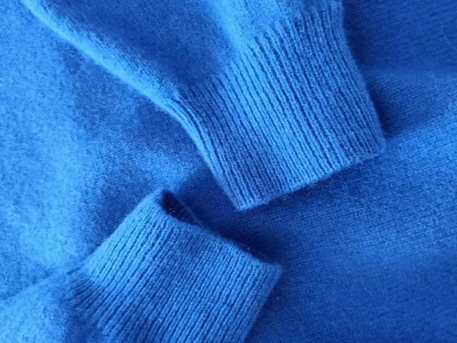 Sweter wełniany McEarl