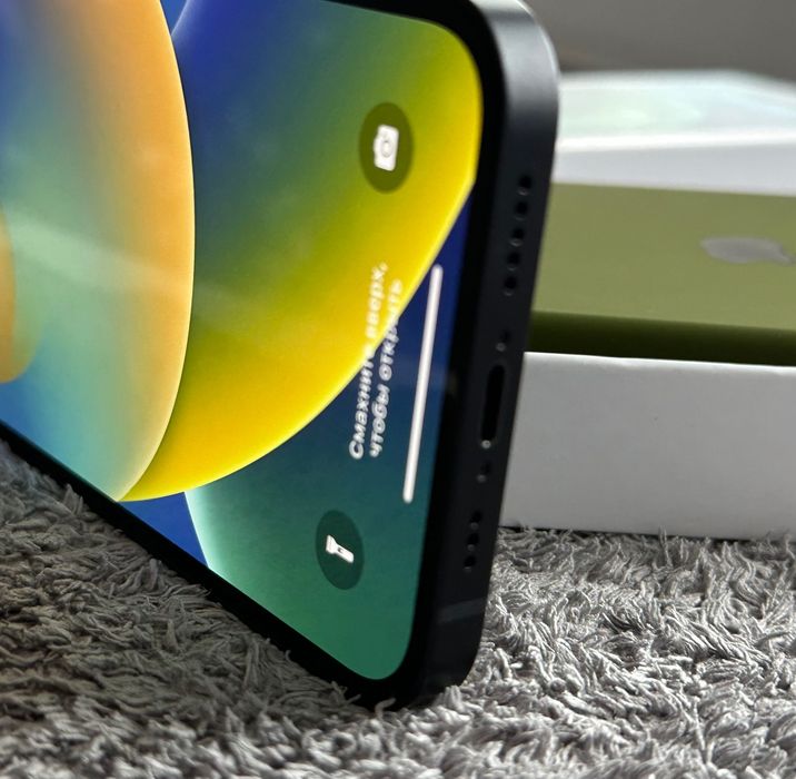 iPhone 12 black neverlock