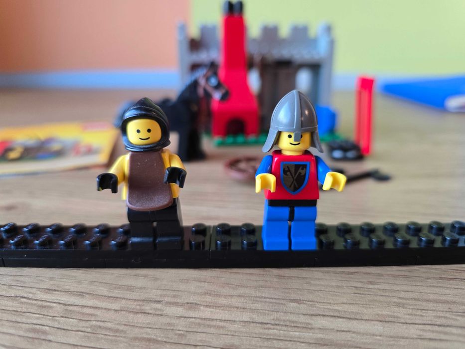 Lego Castle 6040