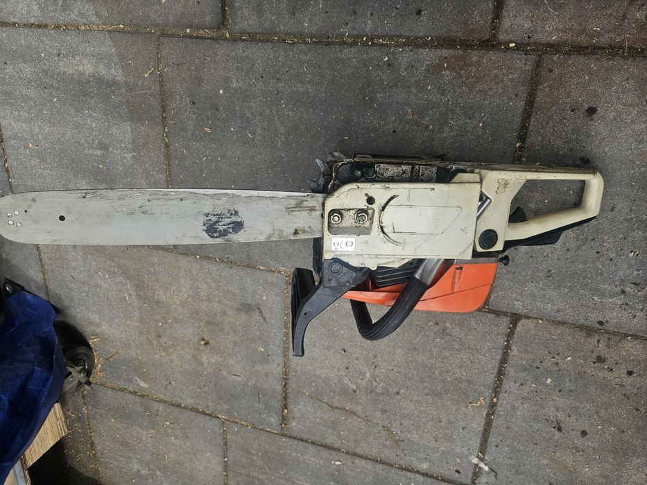 Piła spalinowa Bizon 3041