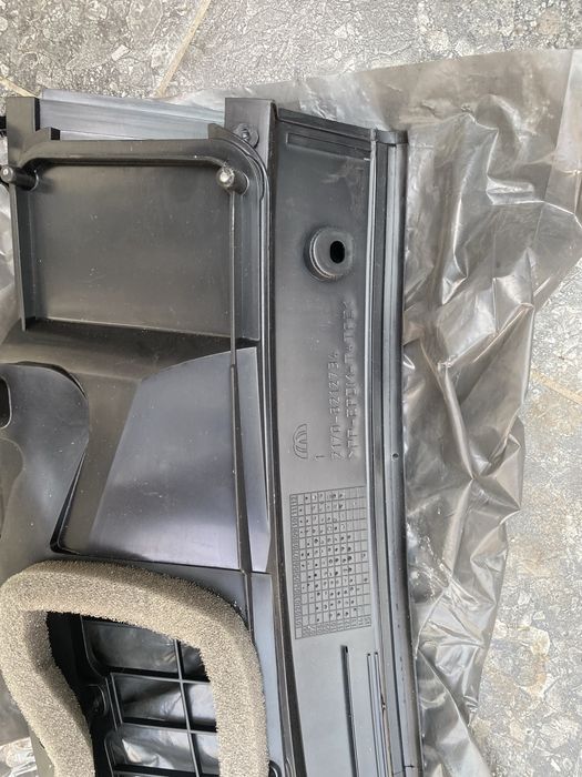 Жабо облицовка рамки ветрового окна ВАЗ Приора 2170 2171 2172