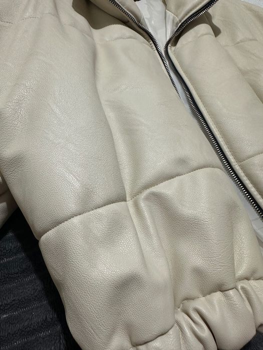 Puffer W52 Beje Como Novo