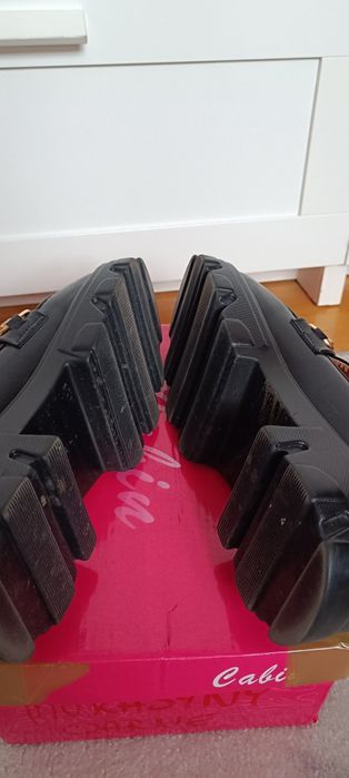 Mokasyny ekoskóra, r. 40, Cabin, półbuty czarne, gruba podeszwa