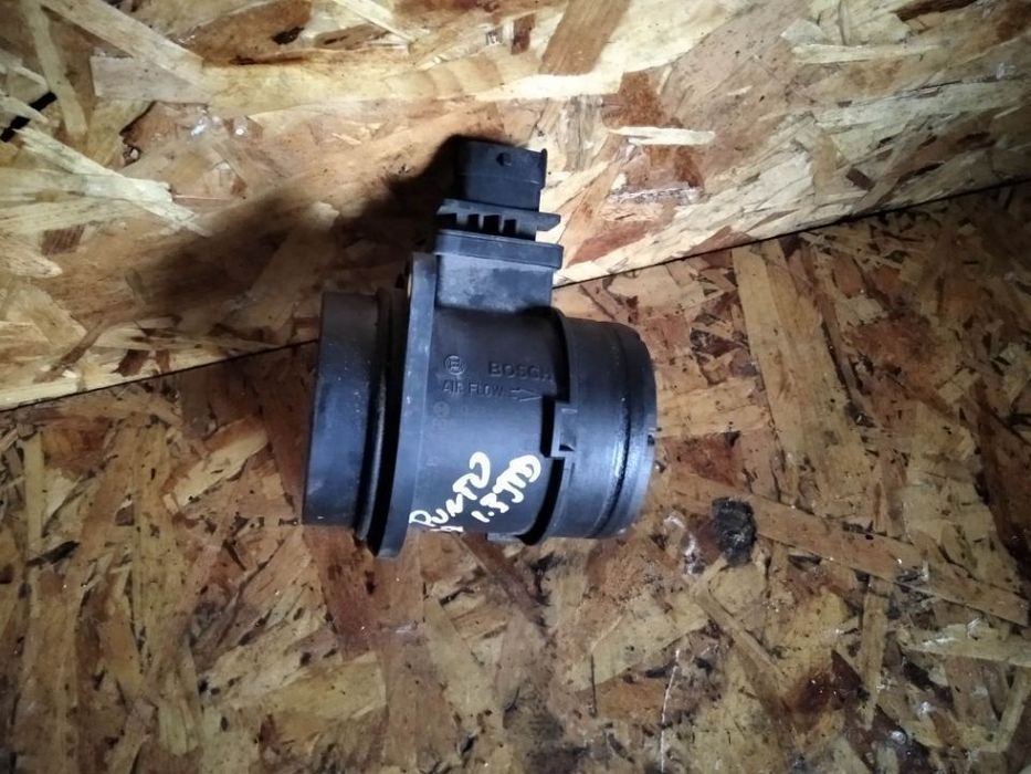 MEDIDOR DE MASSA DE AR FIAT GRANDE PUNTO 1.3JTD 0281002792 55183650