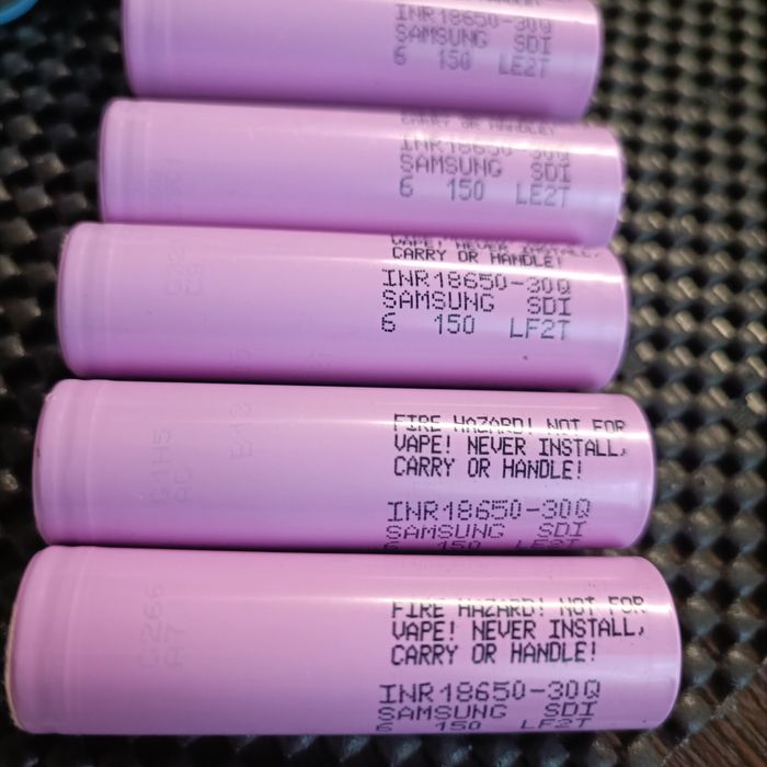 Високотокові Samsung INR30Q 18650  3000mah li-ion аккумулятори (30А)