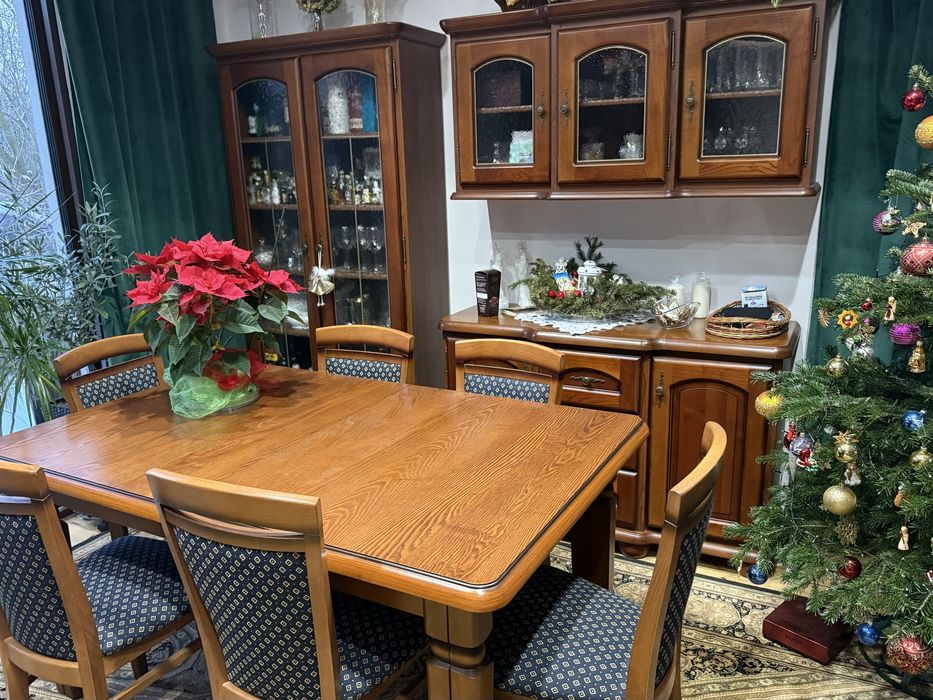 Komplet mebli do jadalni - stół rozkładany 320 cm z krzesłami - okazja