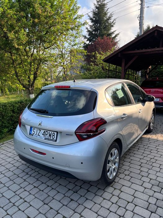Peugeot 208 Super stan