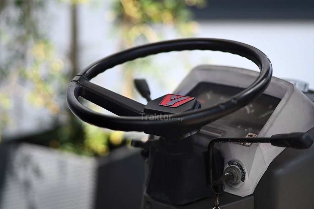 Ciągnik Yanmar F210D 4x4 - 20.7 KM