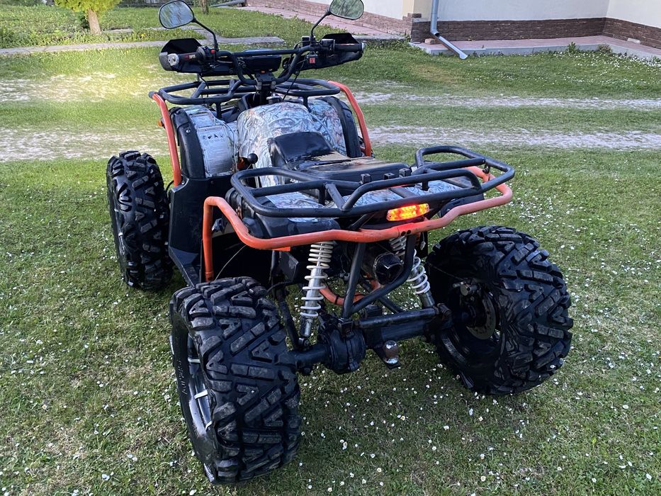 Квадроцикл Hammer 300 повний привід .