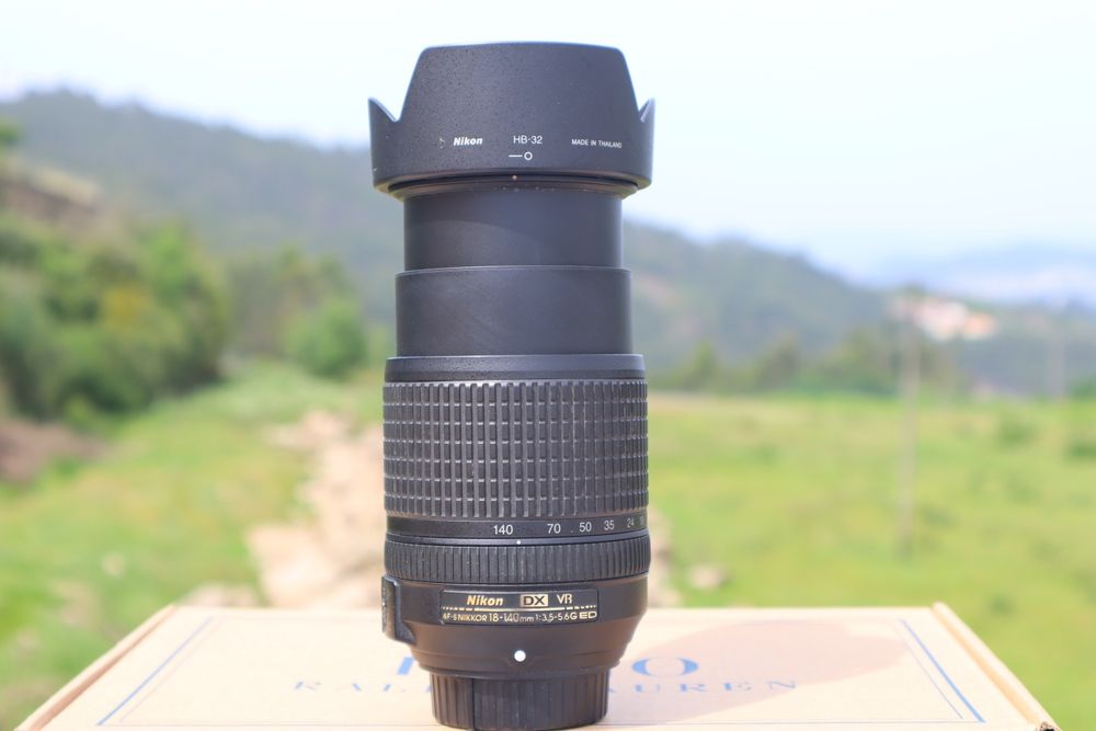 Nikon AF-S DX Nikkor 18-140 mm f/3.5-5.6G ED VR