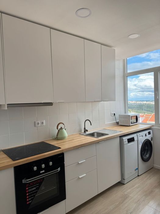 T2 Remodelado a Estrear na Brandoa – 1.100€