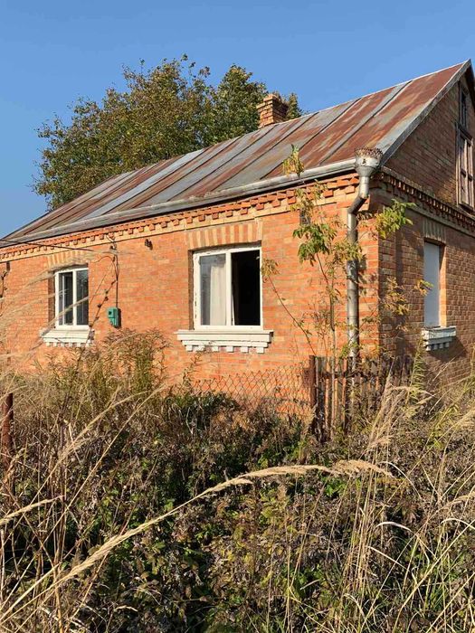 Продам Будинок площею 67,7 кв.м. та ділянка 0,25 га Луцький с. Озденіж