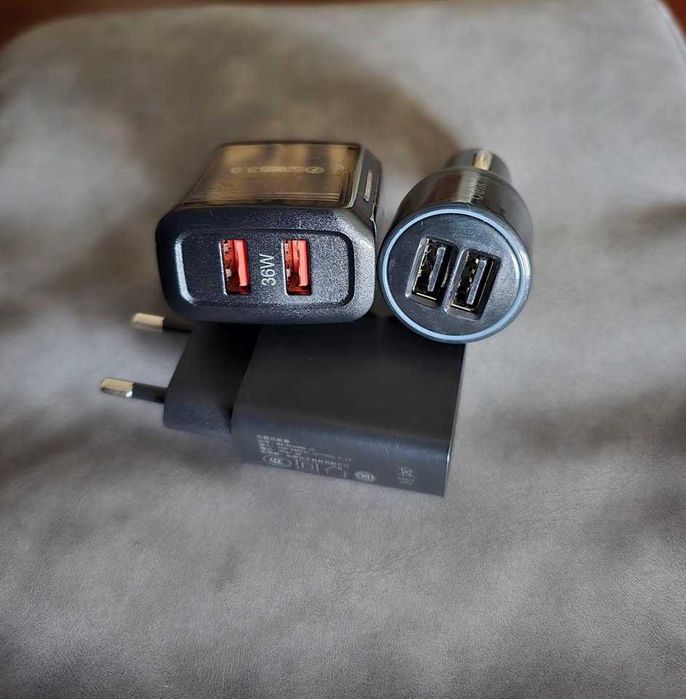 Carregador duplo USB + Carregador USB + Carregador de isqueiro Duplo