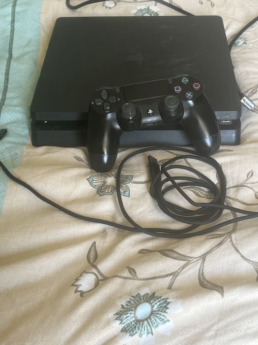 Ps4 perfeitas condições, vendo porque ja nao jogo
