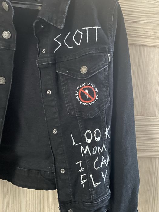 dżinsowa kurtka travis scott jeans