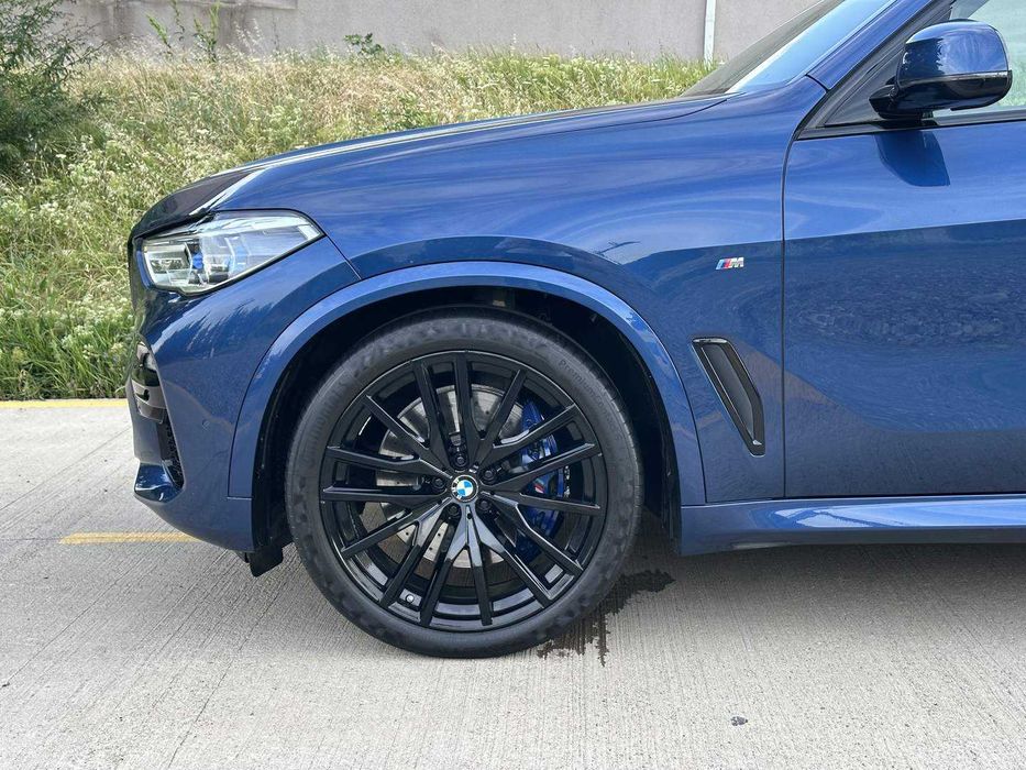 Bmw X5 50i 2019.