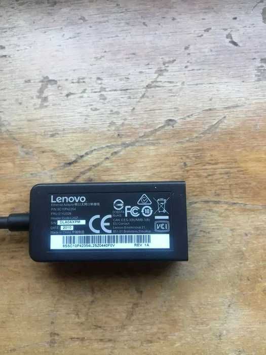 2 Cabo rede ThinkPad Ethernet Gen 2, mais Adaptador Lenovo vga e hdmi